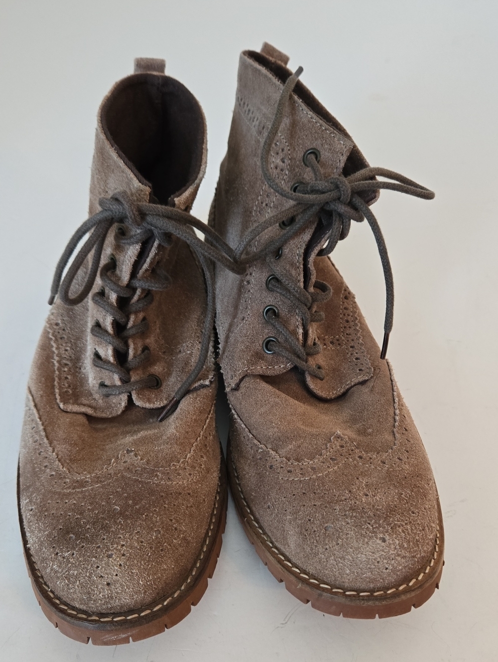 Studio Ink Cowboy Wing Tip boot Suede Size 10.5